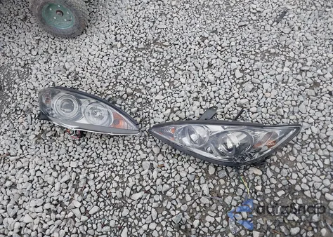 2004 Toyota Camry Se V6 z USA, uszkodzony, nr VIN 4T1BA32K94U501498